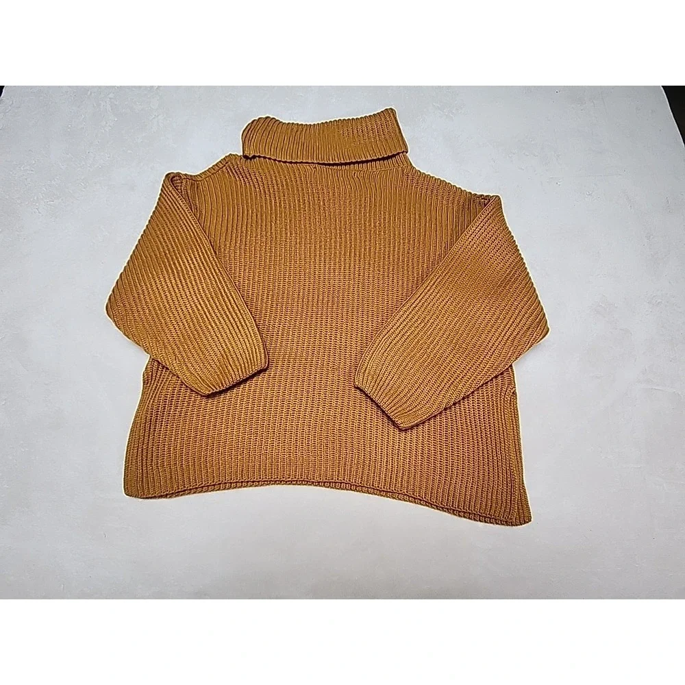 Hyfve Cowl Neck 3/4 Sleeve‎ Mustard Colored Sweater Size Small oversized.